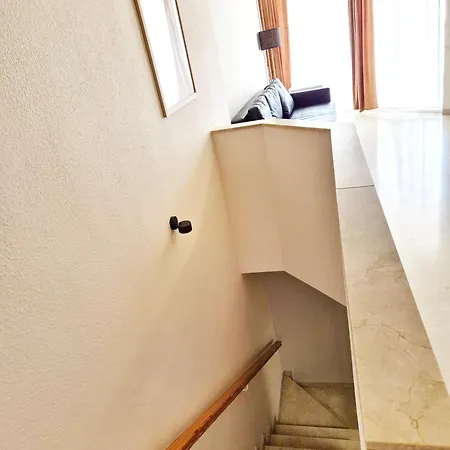 Chill Manzanera House *